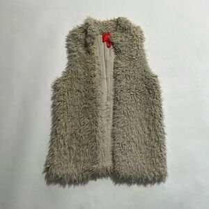 CHELSEA & VIOLET Sherpa vest
